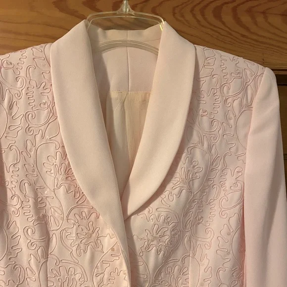 Women's Light Pink Beads Sequence Suit Jacket - Picture 2 of 5